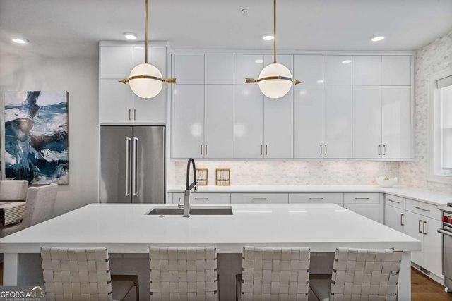 574 Boulevard Place NE 12, Atlanta, GA 30308