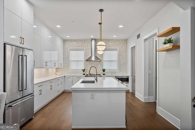 574 Boulevard Place NE 12, Atlanta, GA 30308