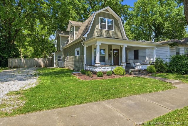 1125 Virginia Avenue S, Clarksville, IN 47129