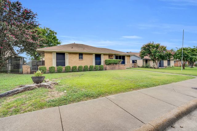 714 Rea Ave, Lancaster, TX 75146