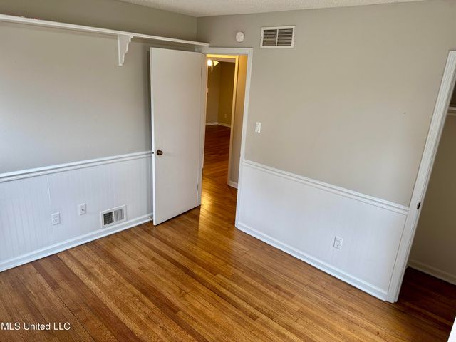 8509 Farmington Cove, Southaven, MS 38671