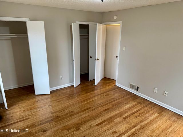 8509 Farmington Cove, Southaven, MS 38671