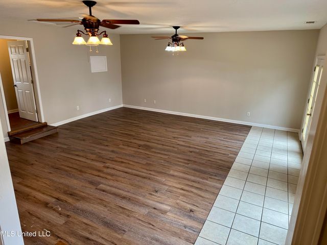 8509 Farmington Cove, Southaven, MS 38671