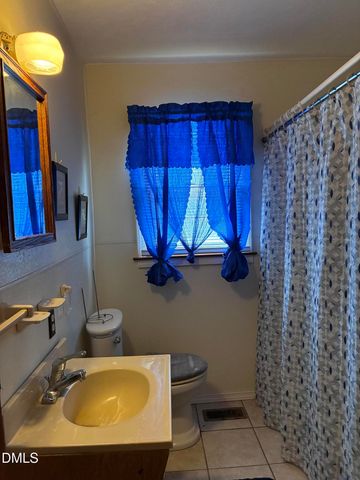 7612 Fowler Road, Zebulon, NC 27597