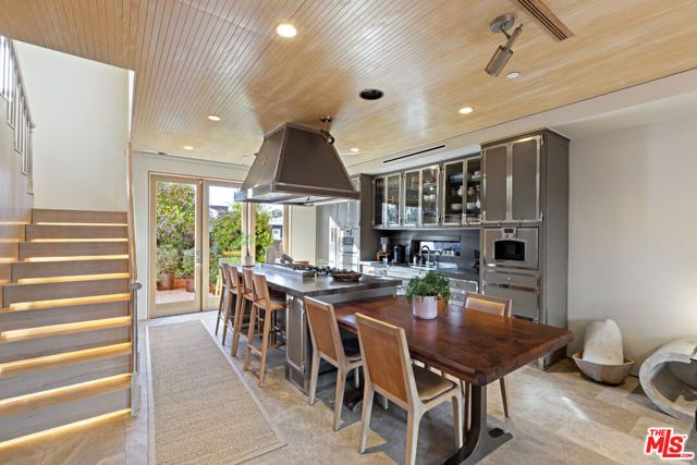 812 Brooks Avenue, Venice (los Angeles), CA 90291