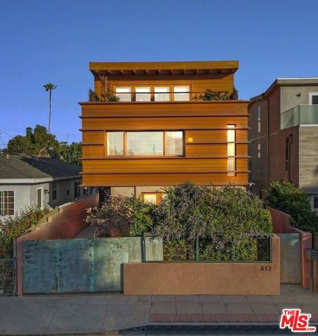 812 Brooks Avenue, Venice (los Angeles), CA 90291