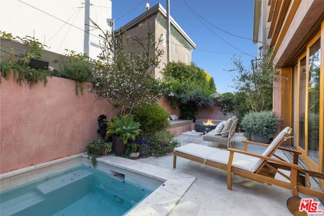 812 Brooks Avenue, Venice (los Angeles), CA 90291