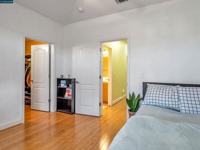 2036 SERRA LN, Hercules, CA 94547