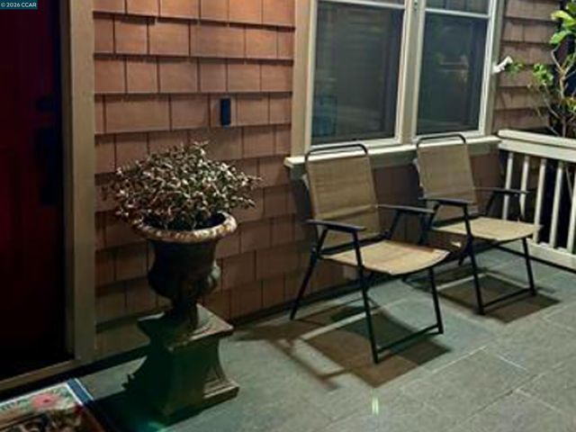 2036 SERRA LN, Hercules, CA 94547