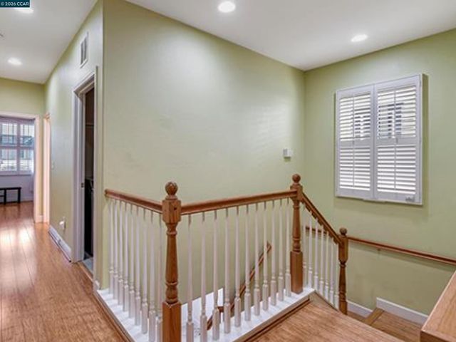 2036 SERRA LN, Hercules, CA 94547