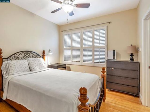 2036 SERRA LN, Hercules, CA 94547