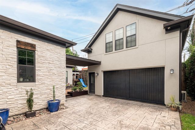 5655 Locke Lane, Houston, TX 77056