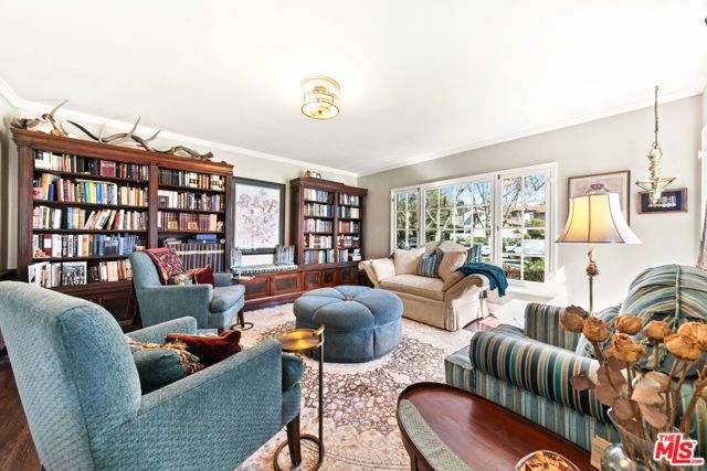 401 N Mccadden Place, Los Angeles, CA 90004