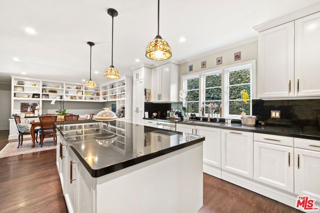 401 N Mccadden Place, Los Angeles, CA 90004