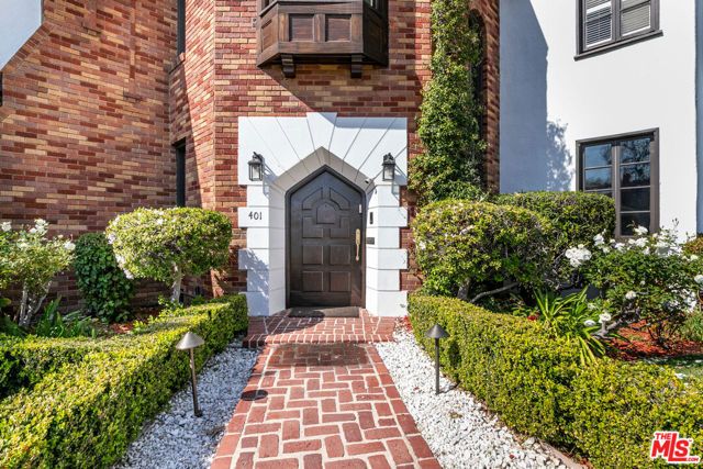 401 N Mccadden Place, Los Angeles, CA 90004