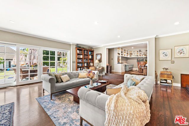 401 N Mccadden Place, Los Angeles, CA 90004