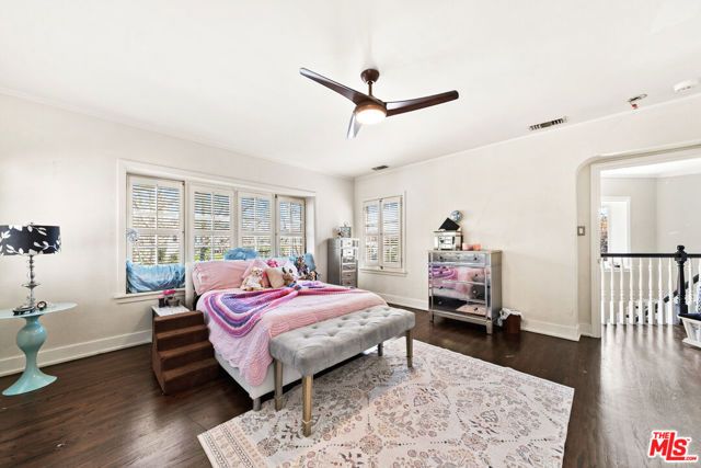 401 N Mccadden Place, Los Angeles, CA 90004