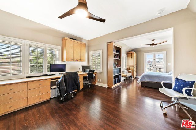 401 N Mccadden Place, Los Angeles, CA 90004