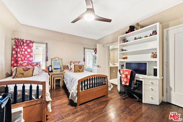 401 N Mccadden Place, Los Angeles, CA 90004