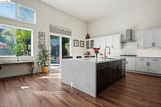 6007 Westside Dr, San Ramon, CA 94583