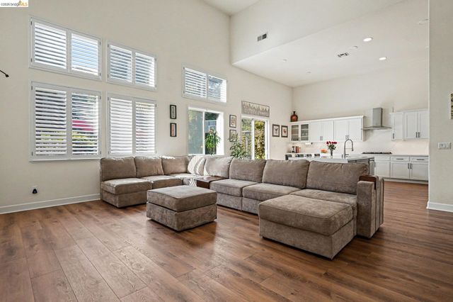 6007 Westside Dr, San Ramon, CA 94583