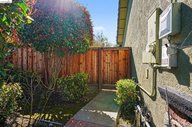 6007 Westside Dr, San Ramon, CA 94583