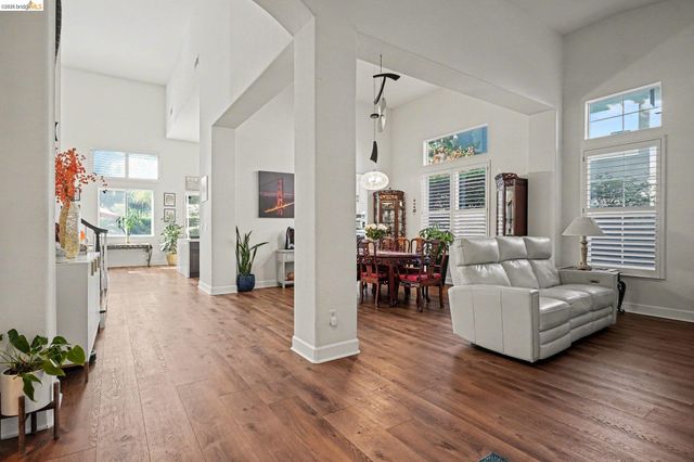 6007 Westside Dr, San Ramon, CA 94583