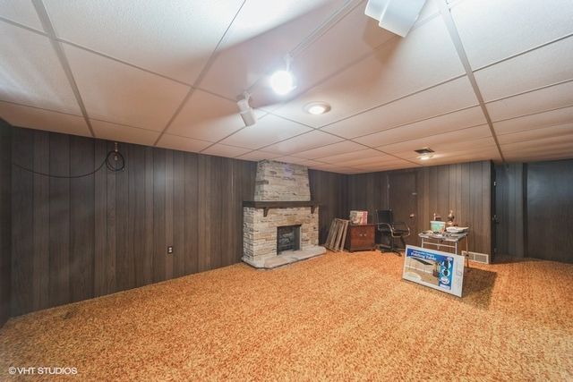 633 Clegg Road, West Des Moines, IA 50265