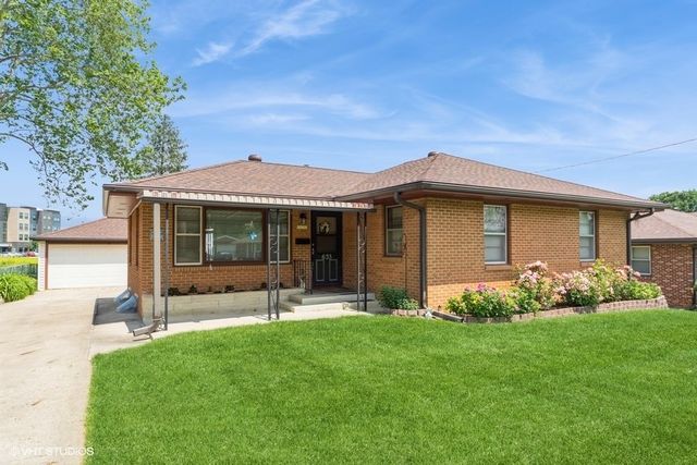 633 Clegg Road, West Des Moines, IA 50265