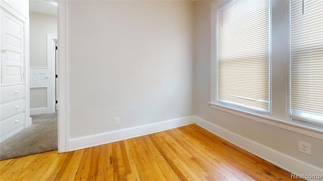 12061 Upper Unit Cloverlawn, Detroit, MI 48204