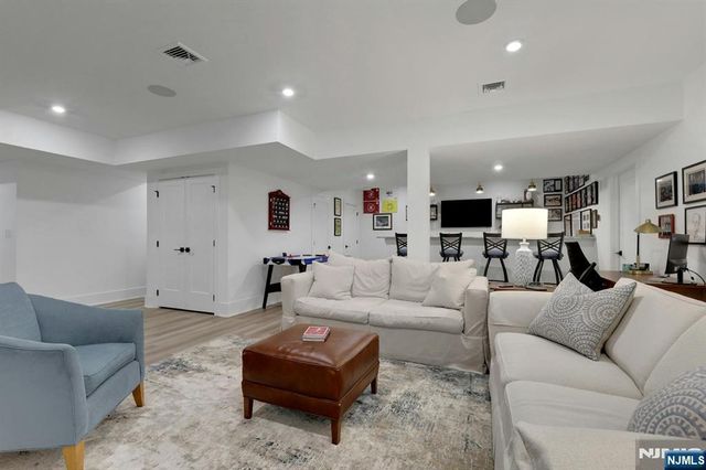 111 Woodmont Circle, River Vale, NJ 07675