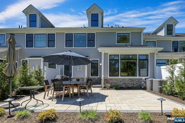 111 Woodmont Circle, River Vale, NJ 07675