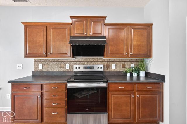 11220 Beardsley Way, Fishers, IN 46038