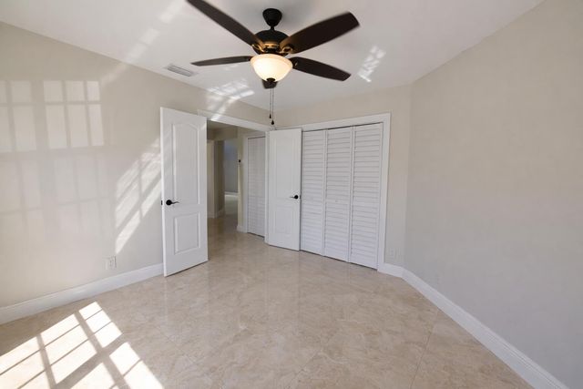 9044 Villa Portofino Circle, Boca Raton, FL 33496