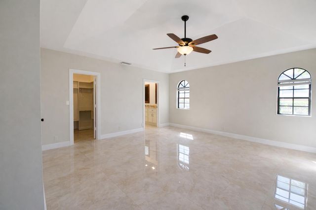 9044 Villa Portofino Circle, Boca Raton, FL 33496