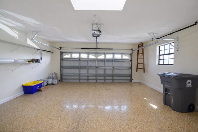 9044 Villa Portofino Circle, Boca Raton, FL 33496