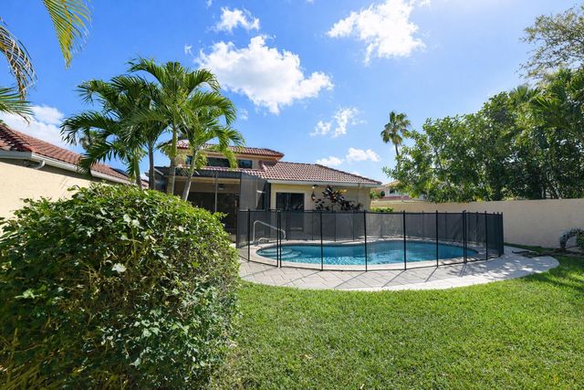 9044 Villa Portofino Circle, Boca Raton, FL 33496