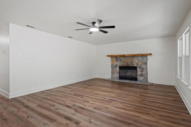 1014 Fm 1441 RD, Bastrop, TX 78602