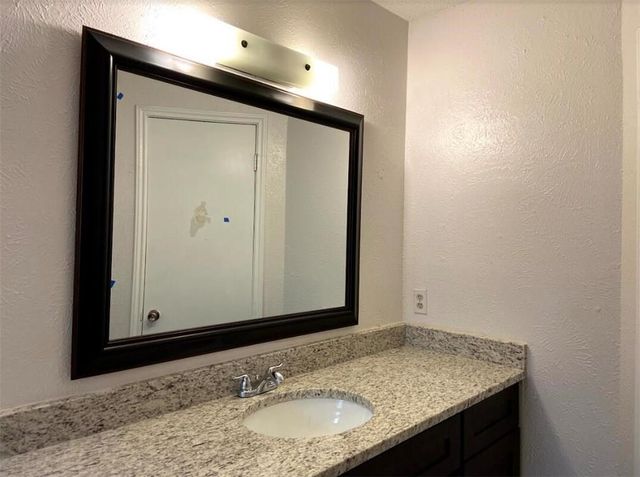 12103 Sunderland DR, Austin, TX 78753