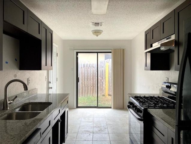 12103 Sunderland DR, Austin, TX 78753