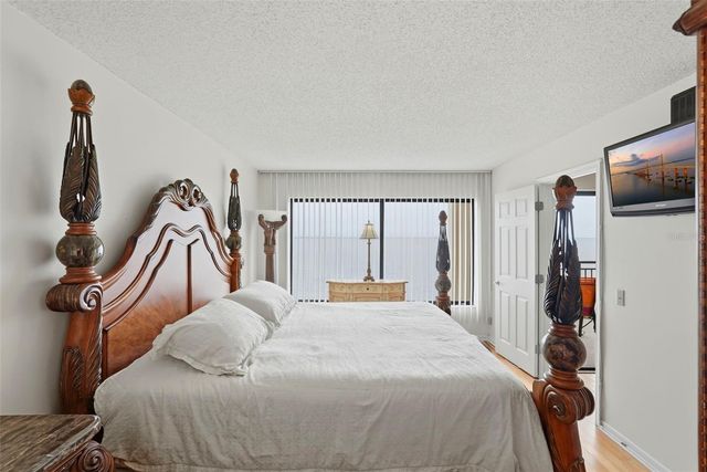 6372 PALMA DEL MAR BOULEVARD S 207, St Petersburg, FL 33715