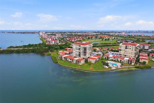 6372 PALMA DEL MAR BOULEVARD S 207, St Petersburg, FL 33715