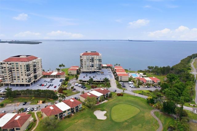 6372 PALMA DEL MAR BOULEVARD S 207, St Petersburg, FL 33715