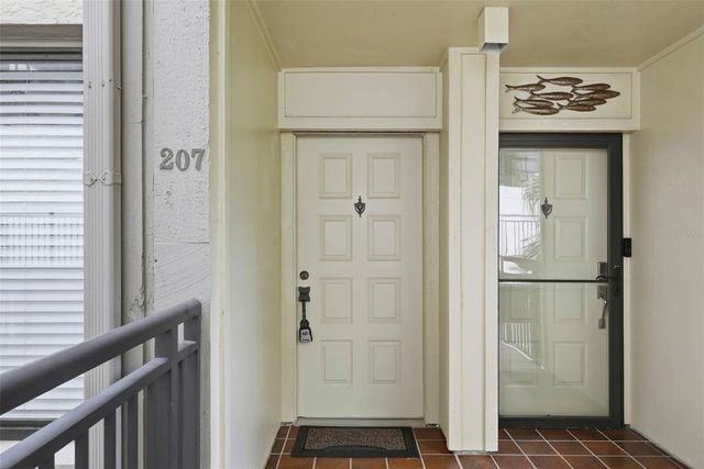 6372 PALMA DEL MAR BOULEVARD S 207, St Petersburg, FL 33715
