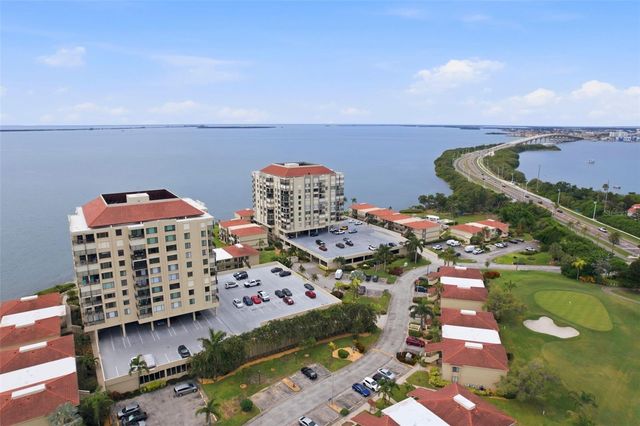 6372 PALMA DEL MAR BOULEVARD S 207, St Petersburg, FL 33715
