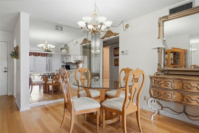 6372 PALMA DEL MAR BOULEVARD S 207, St Petersburg, FL 33715