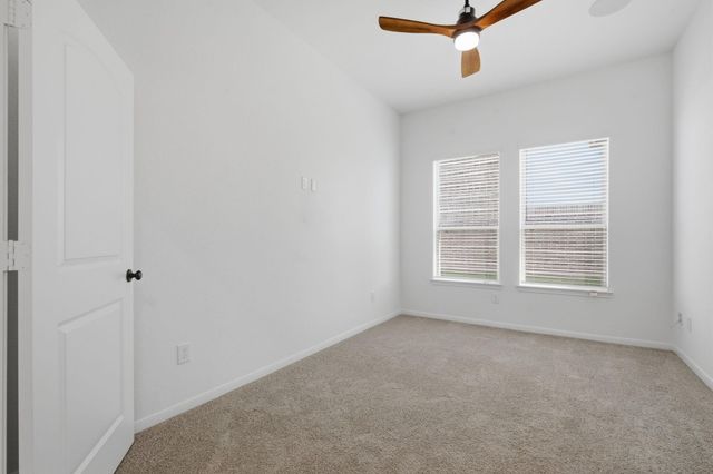 224 Peninsula Point Drive, Montgomery, TX 77356