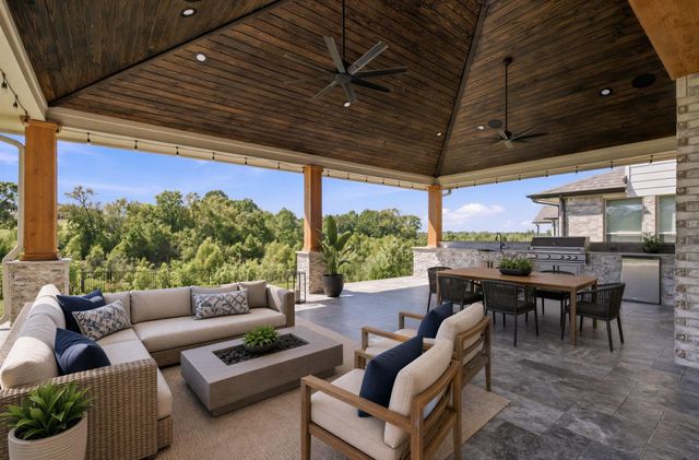 224 Peninsula Point Drive, Montgomery, TX 77356