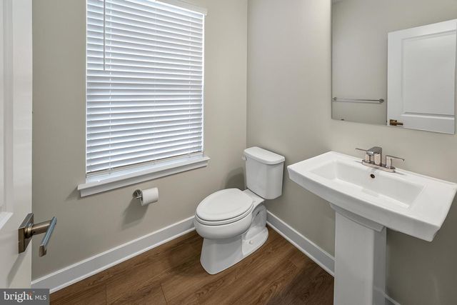 217 CORNWALL DR, Swedesboro, NJ 08085