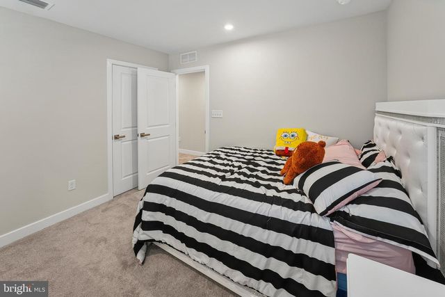 217 CORNWALL DR, Swedesboro, NJ 08085